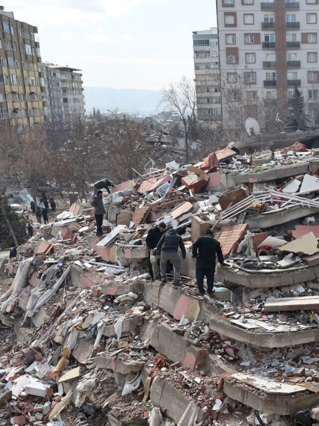 Massive Earthquake Rocks Turkey: Damage and Casualties